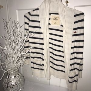 Hollister sweater